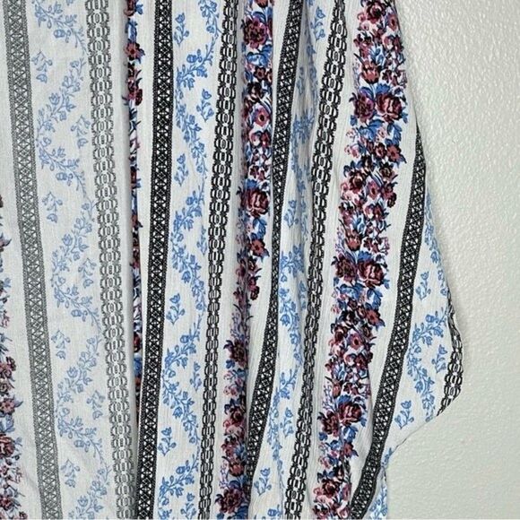Altar’d State Floral Striped Lightweight Kimono Cardigan Size M/L - Picture 4 of 12